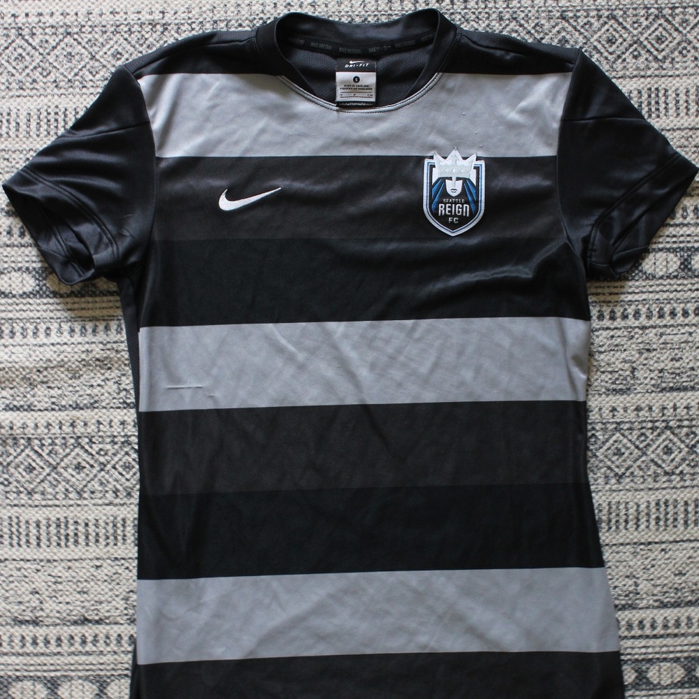 2015 Seattle Reign Nike Training Top